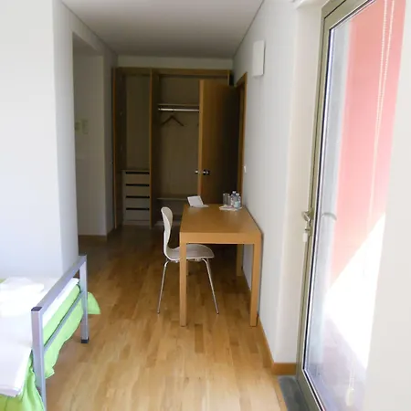 Hostel Azores Youth - Sao Jorge Calheta (Azores)