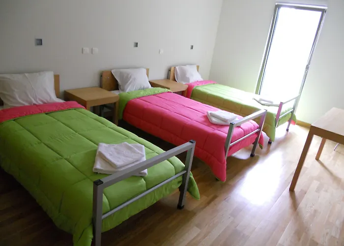 Hostel Azores Youth - Sao Jorge Calheta (Azores)