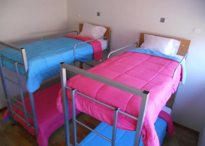 Hostel Azores Youth - Sao Jorge Calheta (Azores)